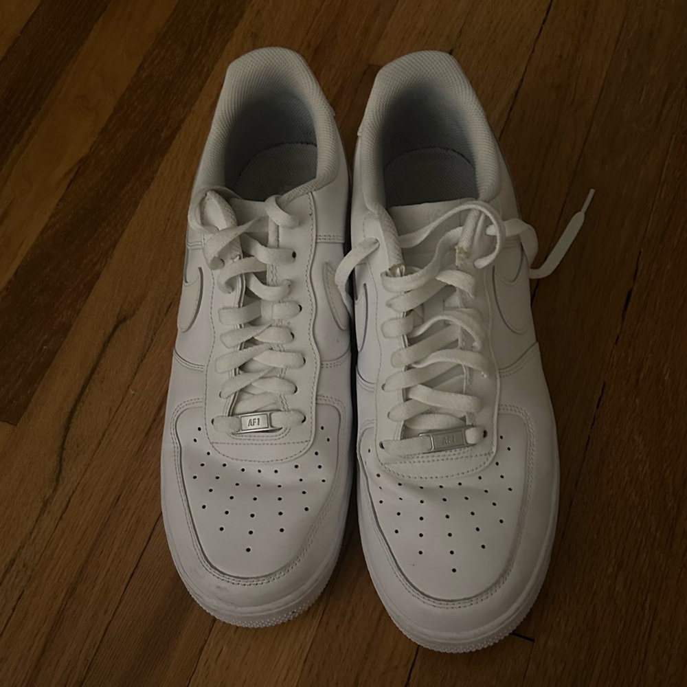 Nike Men's White Air Force